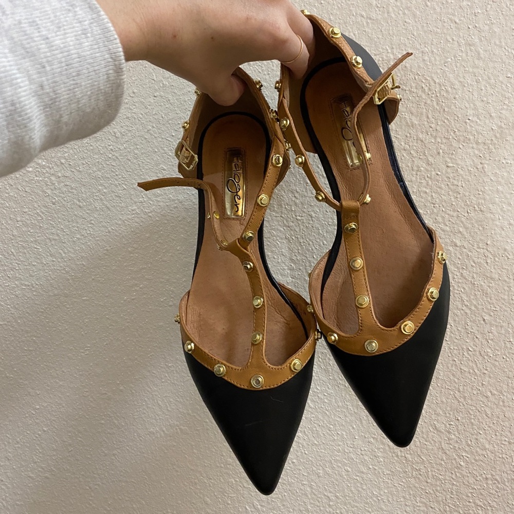Halogen pointed toe flats//size 5.5